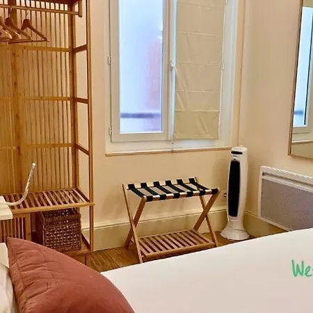 Attractive T2 Flat On Place De La Bourse 波尔多