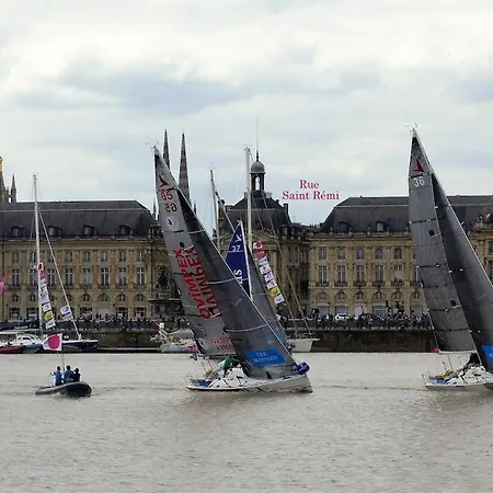 Apartmán Attractive T2 Flat On Place De La Bourse *